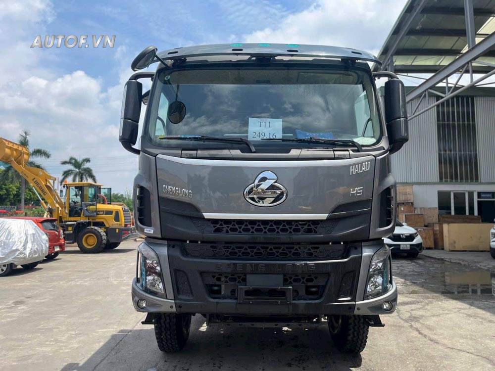 Xe trộn bê tông Chenglong 10 Khối 350Hp Nhập Khẩu